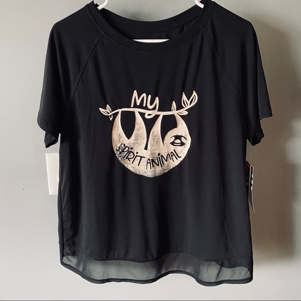 NWT Avia graphic mesh tee